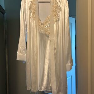 Luxurious Cream White Lace Trim Robe Set- Wedding